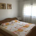 Διαμέρισμα Marie Vrsi