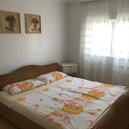 Apartamento Marie Vrsi
